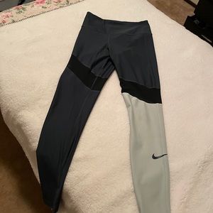 Nike dri fit leggings
